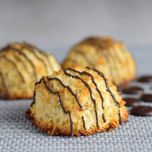 Healthy Coconut Macaroons